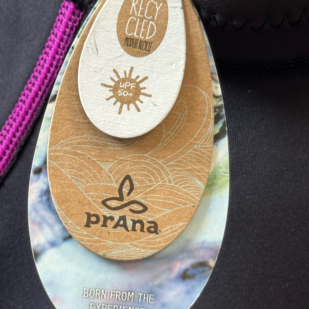 Prana Black Wetsuit with Pink Trim - Picture 3 of 4